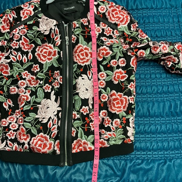 Dolce Cabo Floral Zipper Jacket Black Pink Red Embroidered Size-Medium-Large - Picture 7 of 9